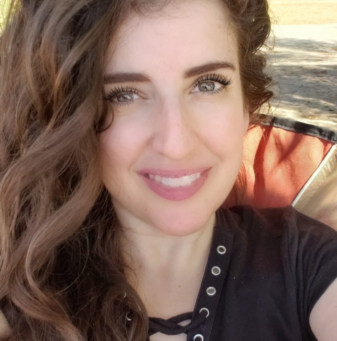 Debbie DeMarco Bennett, AI Consultant